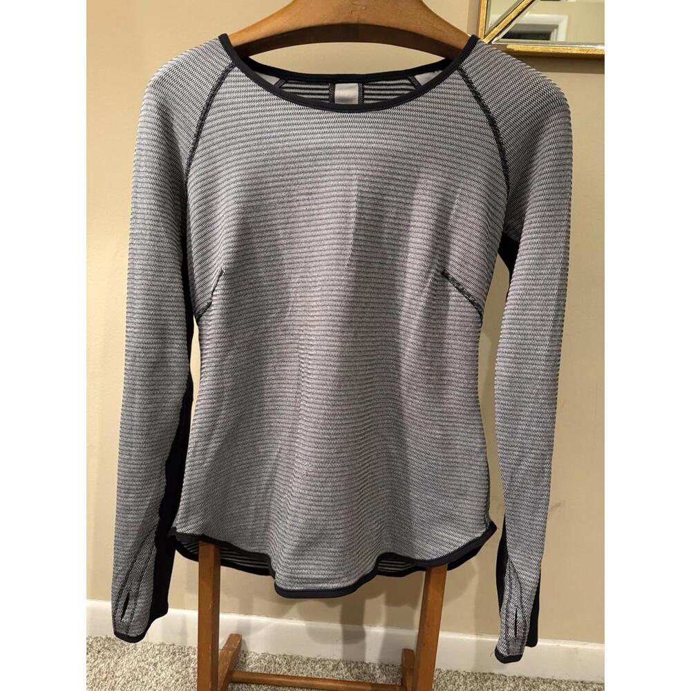 Lululemon Womens Size 6 Runder Under L/S Mini Check Pique Black/White Reversible